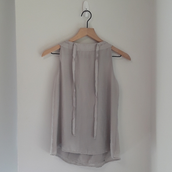 LOFT Gray Top with Ruffle Front-Size Small Petite - Picture 2 of 5